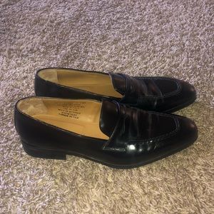 Sold * Men’s dress shoe